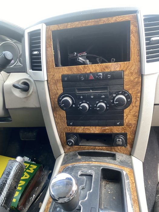 Czesci Jeep Grand Cherokee 2009