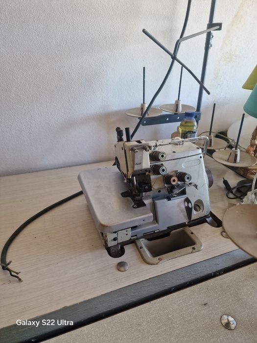 Maquina de corte e cose  motor trifasico asico