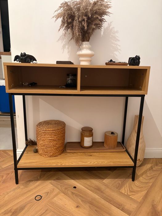 Śliczna konsola w stanie idealnym