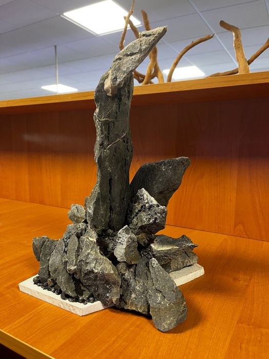 Aranżacja dekoracja do akwarium kamienie