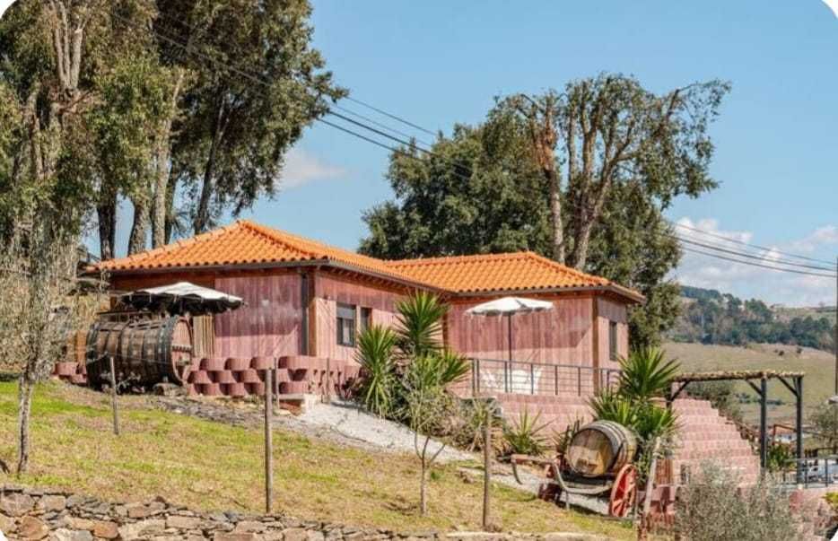 Quinta da Bandeira - Casas de Férias no Douro