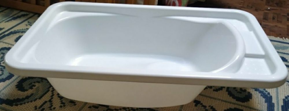 Banheira bebé branca