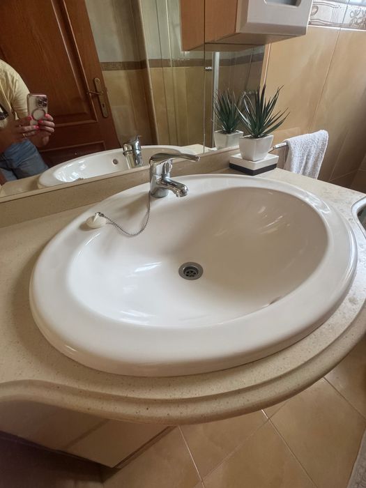 Móvel de WC com espelho incluído