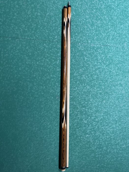 Кий для піраміди