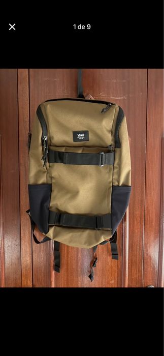 Mochila castanha vans