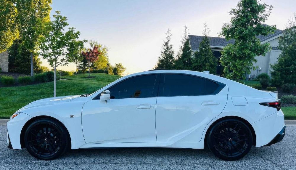 Lexus IS500 F Sport Performance Premium      2023