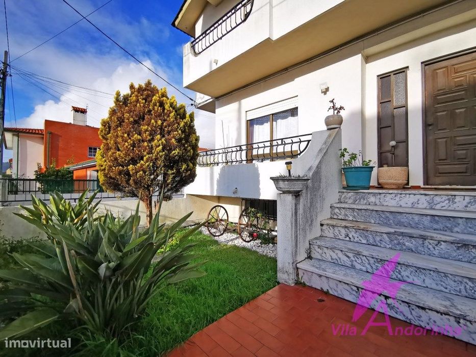 Moradia T4 a 5 minutos do centro e da praia