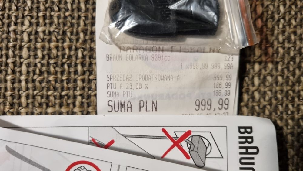 Sprzedam golarke ze stacja myjącą Braun Series 9