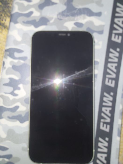Vendo iphone 12 normal