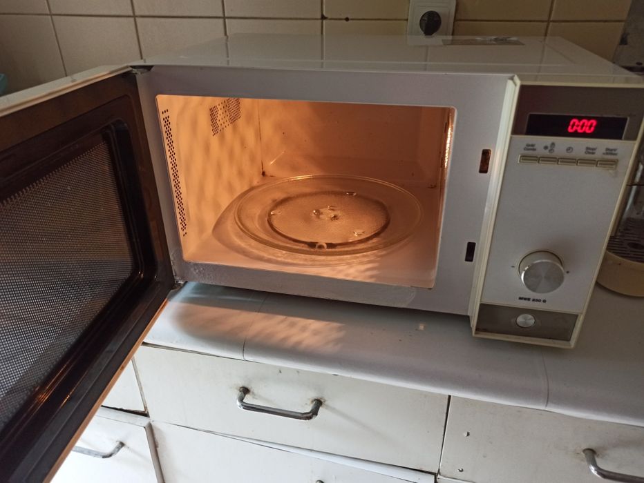 Microondas Teka com grill