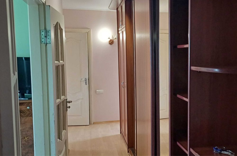 Оренда 3-х кімнатноі квартири корбутівка