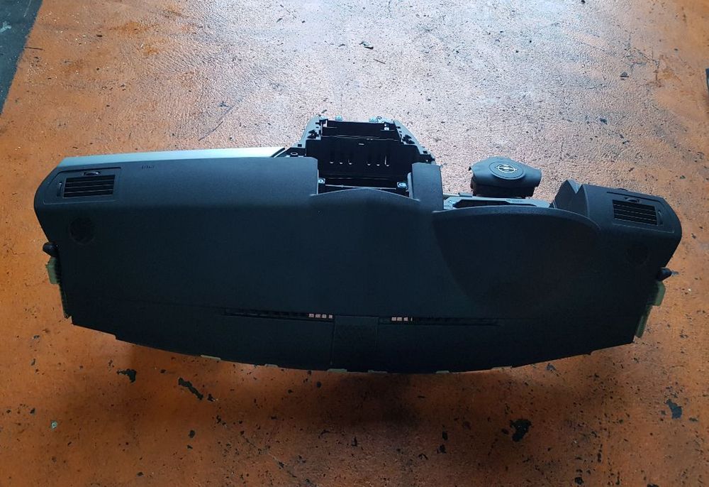 Tablier com Airbags Opel Astra H GTC 2010