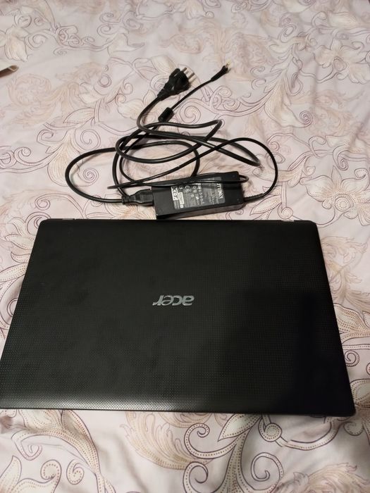 Ноутбук Acer Aspire 5742G / Intel Core i5 / 8GB / SSD 120GB+500GB