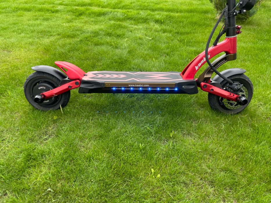 Електросамокат Kaabo Mantis 10