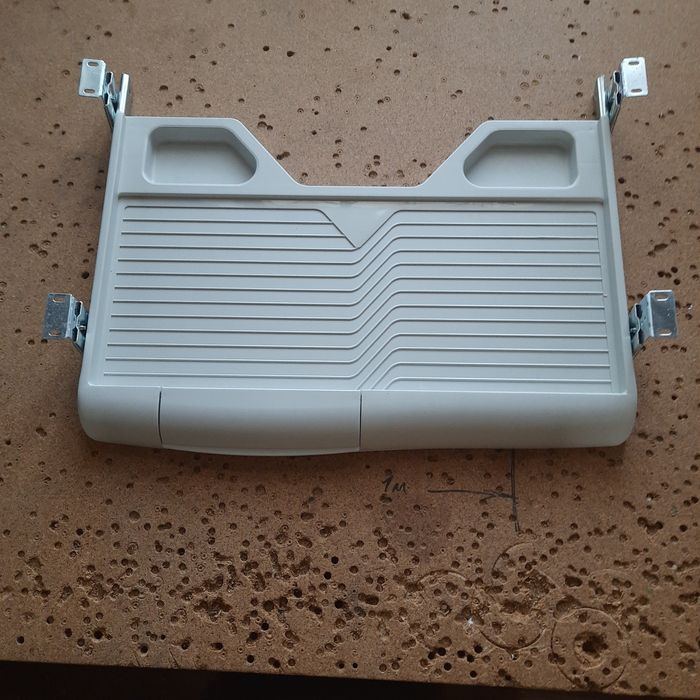 Продам висувні полиці під клавіатуру з полицею для мишки, або без.