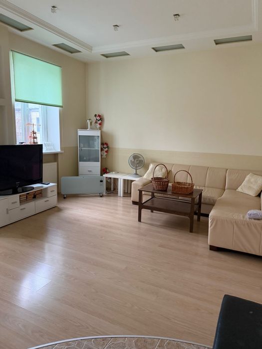 Світло не вимикають! Оренда трикімнатної квартири,район Дружби Народів