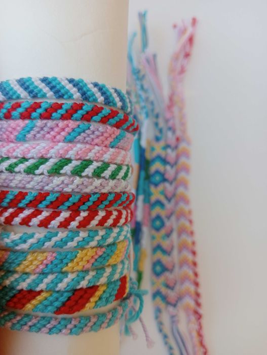 Pulseiras macrame