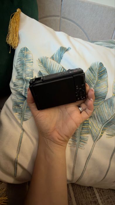 Sony ZV-1F | Como Nova | Caixa Original