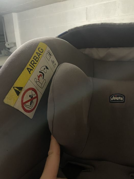 Cadeira auto em bom estado