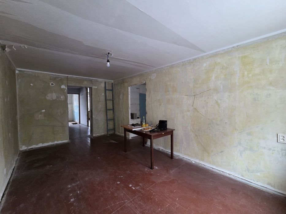 3к Продам ул.Суворова 15а ( Шепарда), Титова