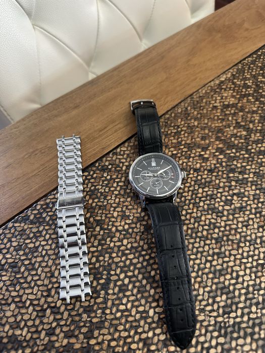 Relogio tommy hilfiger novo