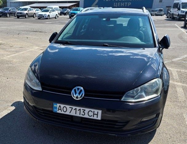 Фольксваген Гольф 2015 року