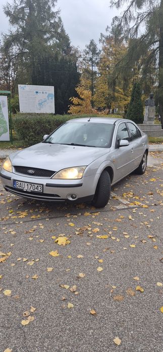 Ford Mondeo 1.8 benzyna
