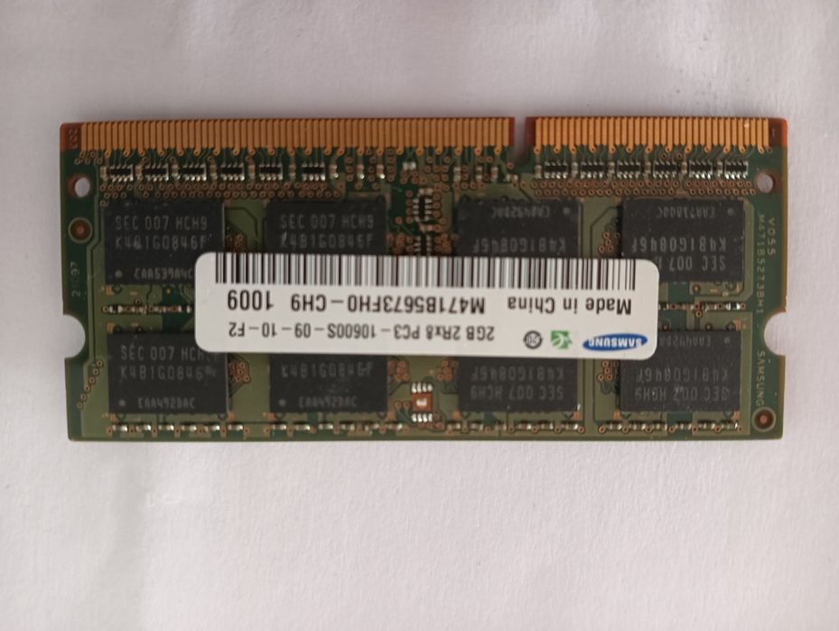 Laptop Memory437033368584212482