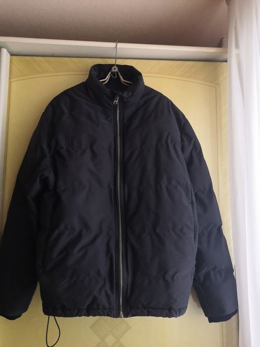 Зимняя мужская куртка от бренда H&M. Размер XL. Б/У
