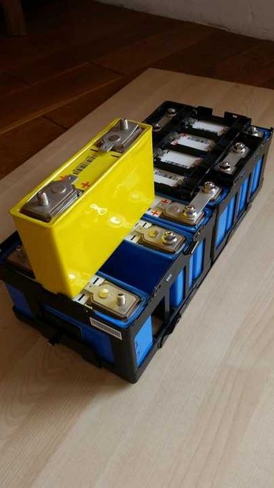 Елемент Ячейка батарея акумулятор LEV40 Yuasa Li-ion 40Ah