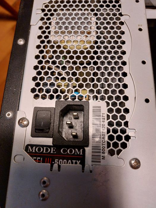 Komputer i5 750 12GB RAM DDR3 GeForce 9800GT HDD 250GB