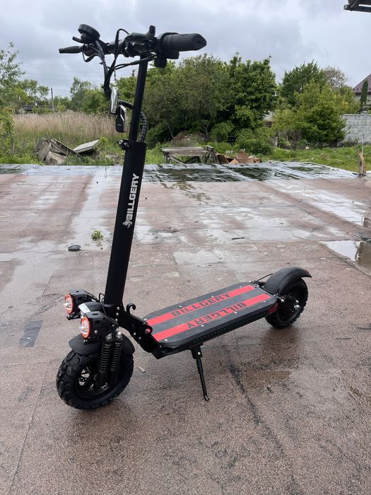 Розпродаж Електросамокатів опт і роздріб
