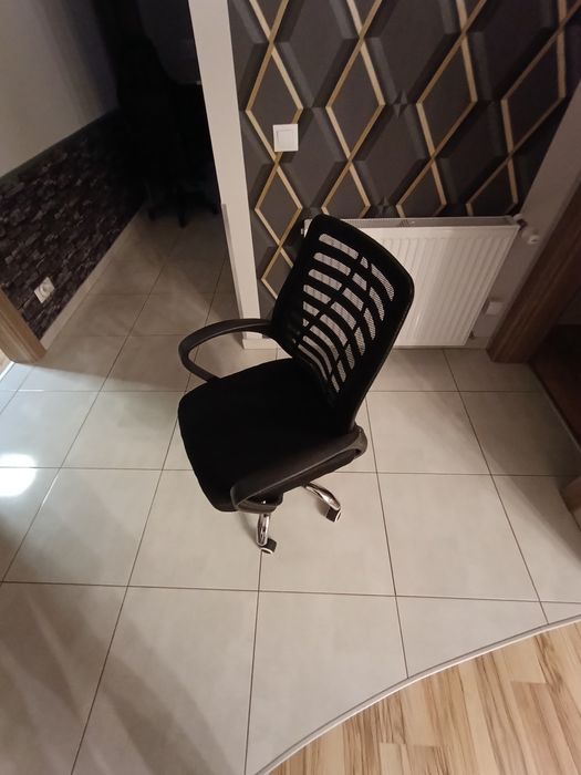 Krzesło obrotowe biurkowe