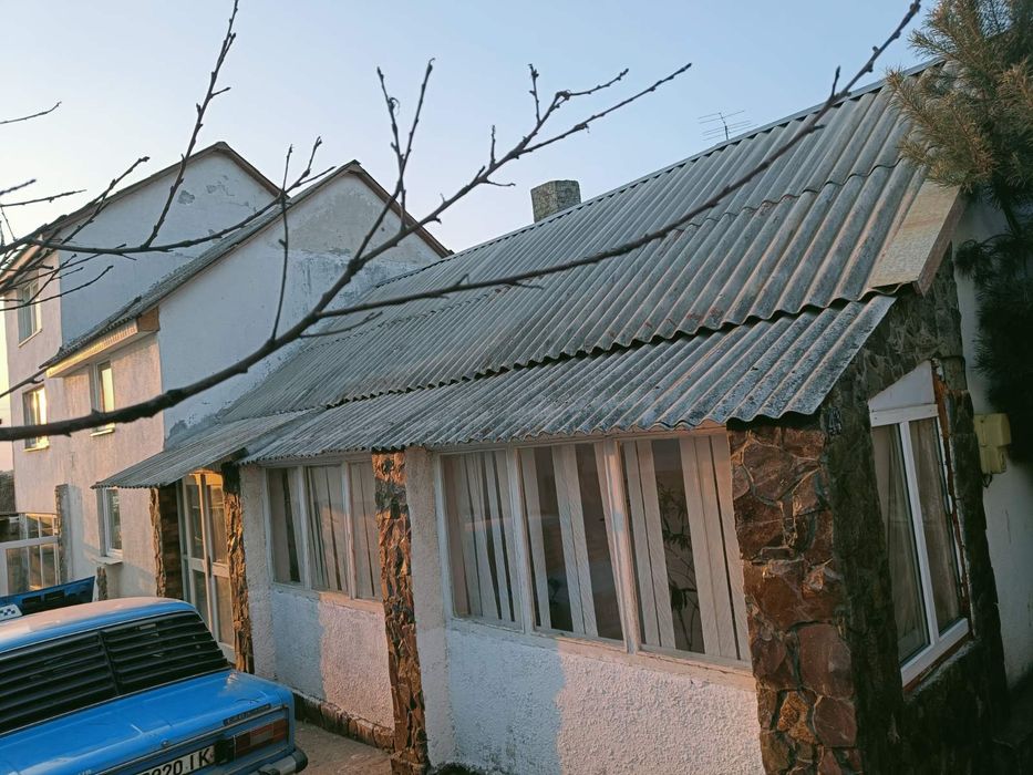 Продаться Будинок з усіма зручностями