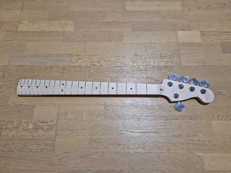 Fender American Ultra II Jazz Bass V Neck Tuners гриф баснитара колки