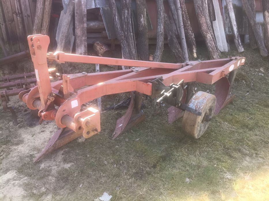 Pług Grudziądz 4 skibowy