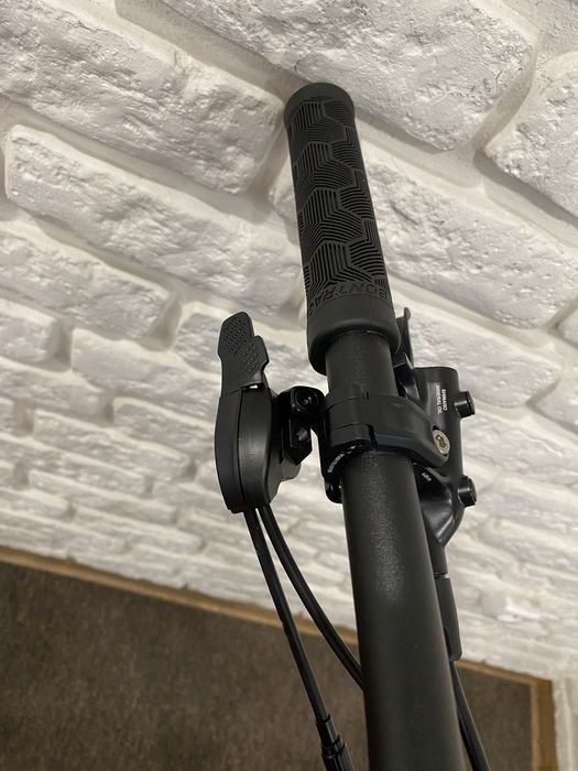 TREK Supercaliber 9.6 L slx 29”