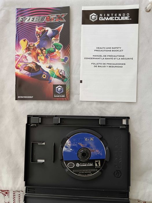 F-Zero GX [Nintendo Gamecube, 2003] Complete - US Edition - Authentic