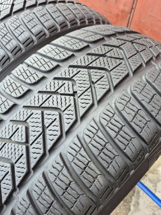 255/45/19 R19 Pirelli Sottozero 3 TO 4шт ціна за 1шт шини