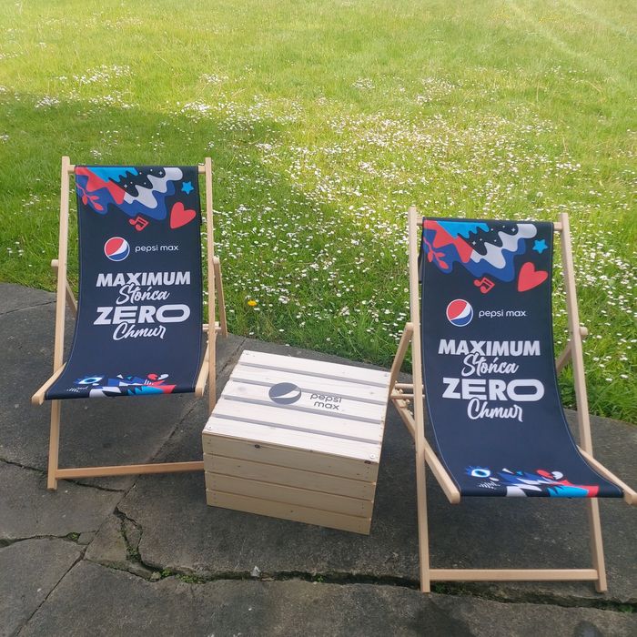 Zestaw reklamowy Pepsi leżak stolik z pleksą