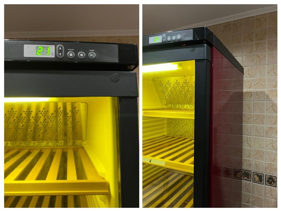 Холодильник Liebherr для пляшок з вином (винна шафа)