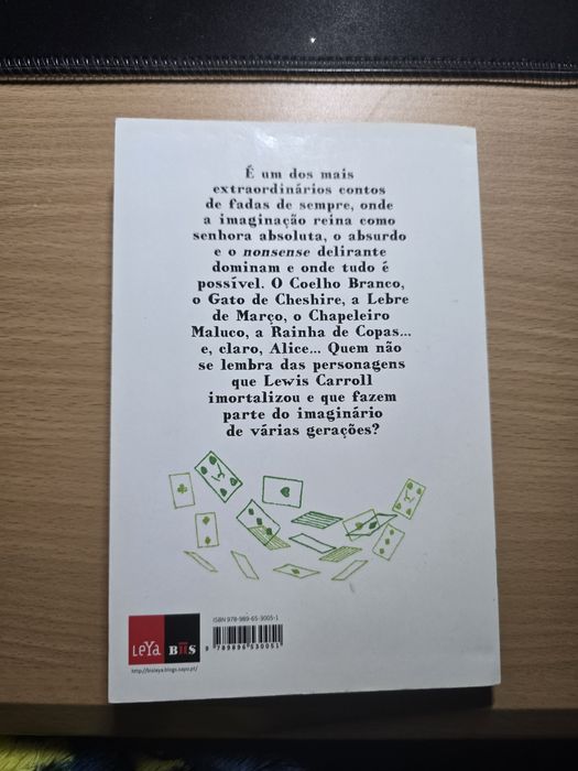 Alice no País das Maravilhas  de Lewis Carroll