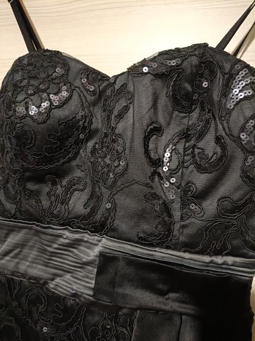 Sukienka błyszcząca 38 M