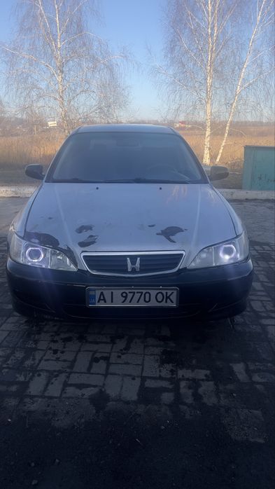 Продам Хонду Акорд 6 2000год