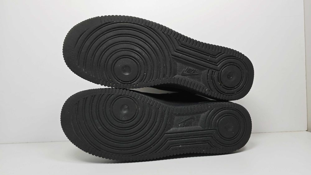 Nike Air Force 1 skorzane buty rozmiar 42