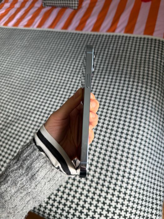 iPhone 13 Pro Max em excelente estado