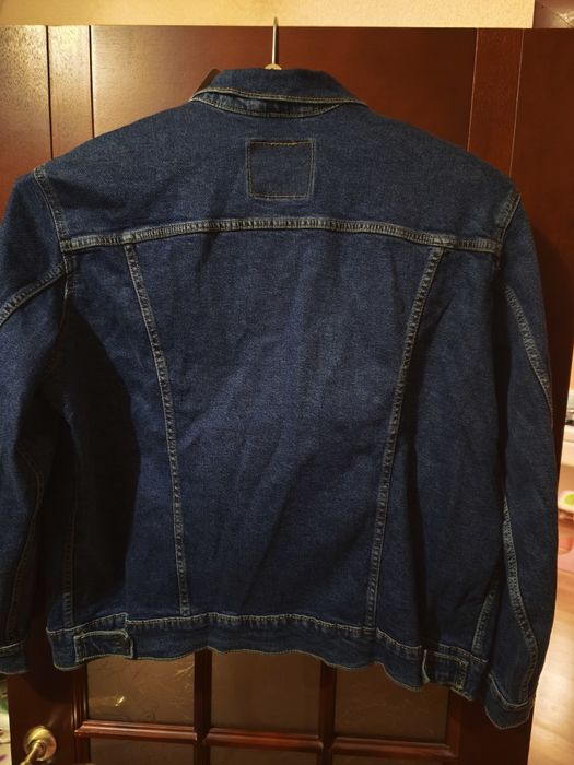 Катоновый пиджак Levis.