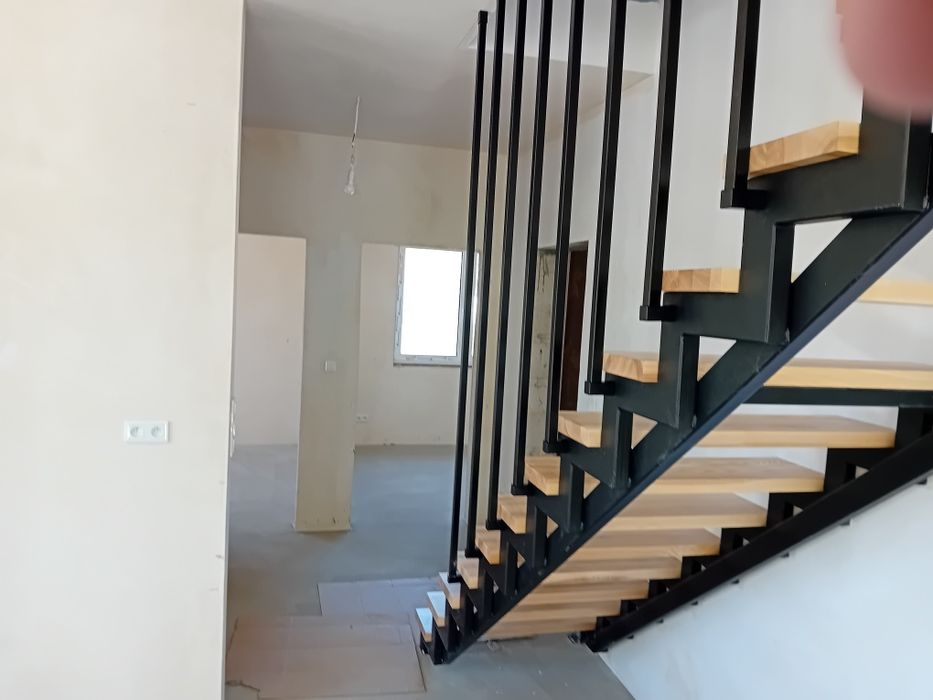 Dom w zabudowie bliźniaczej 135m2/ rezerwacja