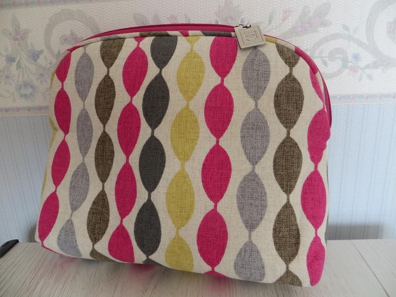 Косметичка DC