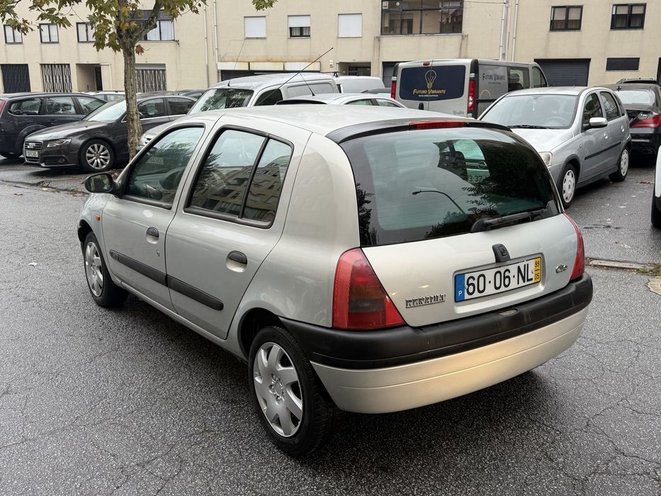 Renault clio 1.2cc ano 99